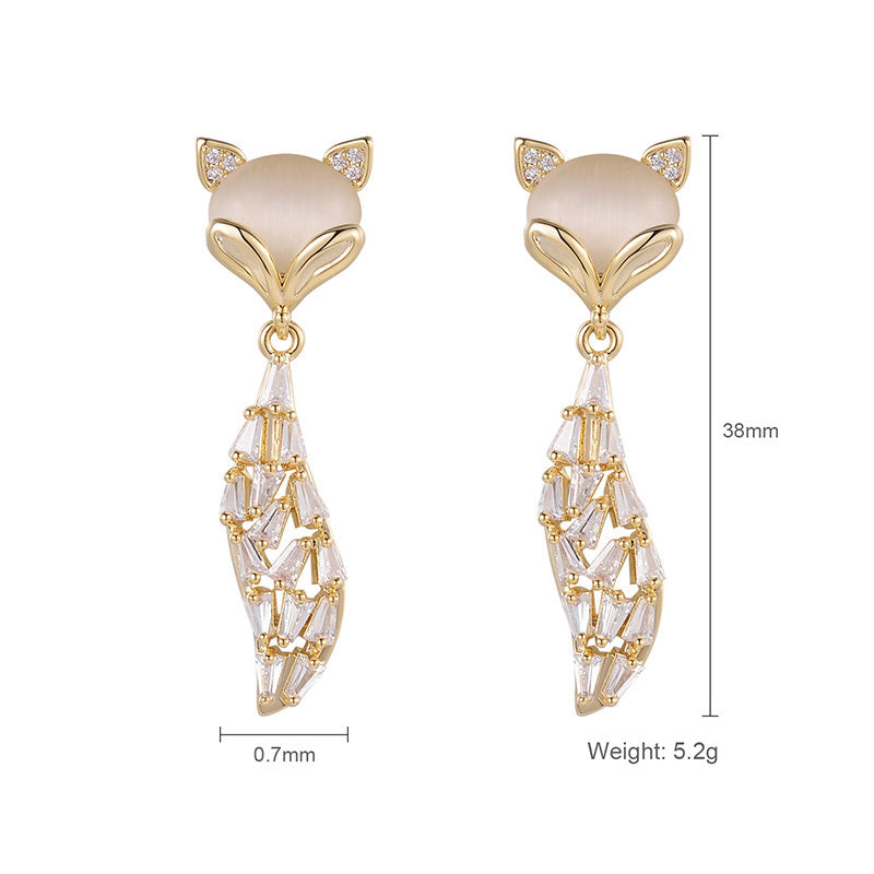 European And American Vintage Classic Metal Earrings